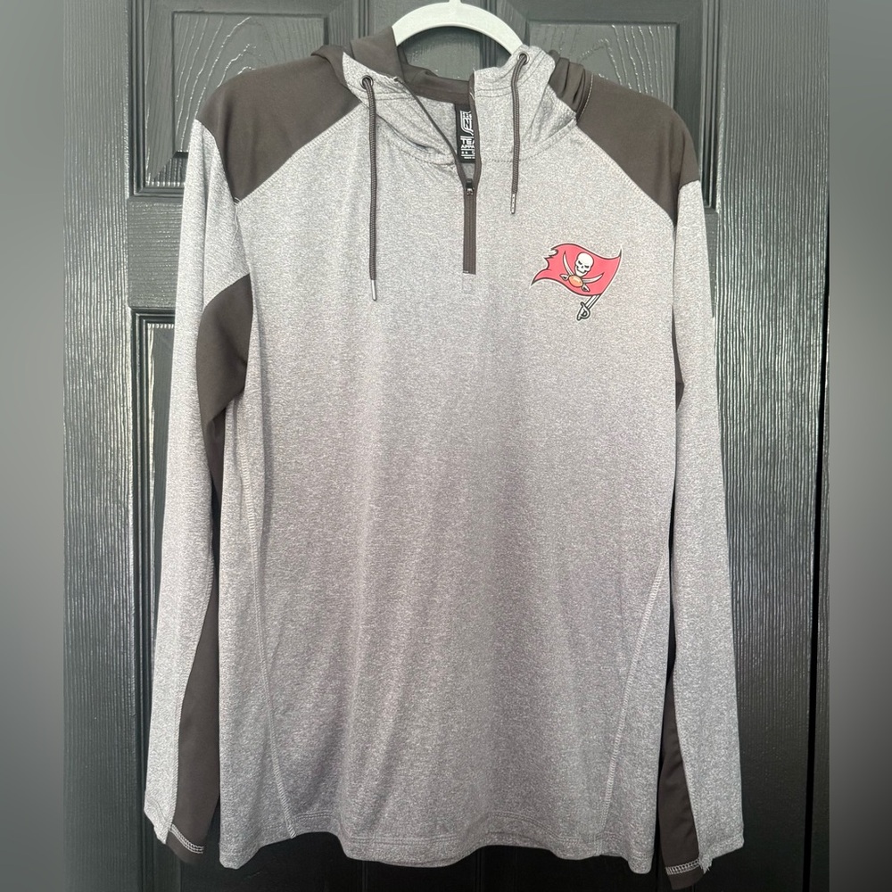 NFL Team Apparel Gray and Black Tampa Bay Buccaneers Dri Fit Hooded Pullover